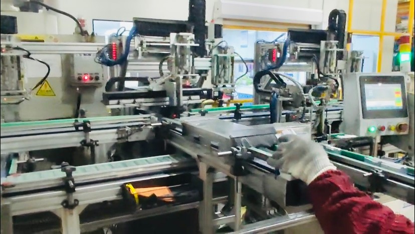 自动去毛刺设备